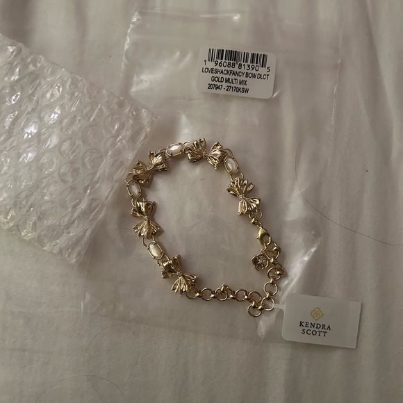 LoveShackFancy X Kendra Scott Bracelet - Picture 2 of 4